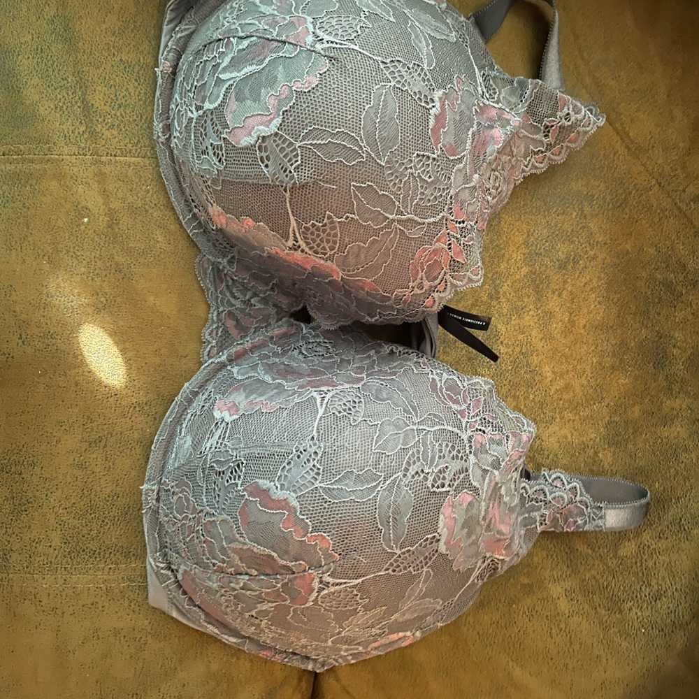 Torrid bras 46dd
